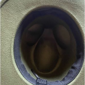 Belted Fedora hat olive green